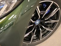 begagnad BMW i4 M50 Fully charged Innovation Glastak elektriskt Drag Harman kardon