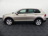 begagnad VW Tiguan 180hk 2.0 TSI 4M EXECUTIVE DRAG VÄRMARE PANORAMA EN ÄGARE