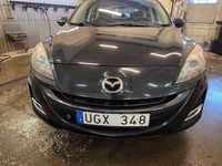 Begagnad Mazda 3 Inclusive 109 HK (80 kW) 2010 Svart Halvkombi