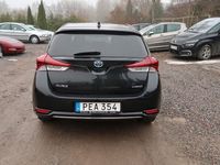 begagnad Toyota Auris Hybrid e-CVT Euro 6