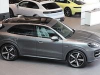 Begagnad Porsche Cayenne 305 HK (224 kW) 2025 Grå SUV