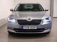 begagnad Skoda Superb Škoda Kombi TDI 4x4 L&K Business Edition DSG Drag Värmare Läder 2019, Kombi