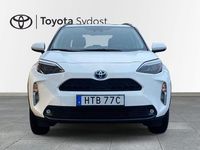 Begagnad Toyota Yaris Hybrid Active 117 HK (86 kW) 2023 Vit