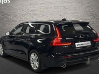 begagnad Volvo V60 B4 Diesel Momentum Advanced SE Navi Drag 2021, Kombi