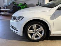 Begagnad VW Passat 150 HK (110 kW) 2019 Vit Kombi