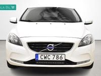 Begagnad Volvo V40 116 HK (85 kW) 2014 Vit Halvkombi