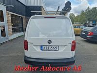 begagnad VW Caddy Maxi 2.0 TDI BlueMotion Euro 6 102hk