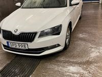 begagnad Skoda Superb Kombi 2.0 TDI Style Euro 6