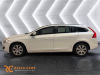 Begagnad Volvo V60 Momentum 116 HK (85 kW) 2011 Vit Kombi