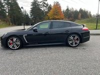 Begagnad Porsche Panamera 430 HK (316 kW) 2012 Svart Halvkombi