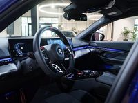 Ny BMW M5 Comfort Edition 585 HK (430 kW) 2025 Blå Kombi