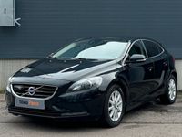 begagnad Volvo V40 D4 Geartronic Summum/Nybes/GPS/PDC/Panorama/Drag