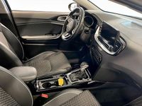 Begagnad Kia Ceed Sportswagon 141 HK (103 kW) 2022 Grå Kombi