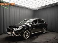 Begagnad Mitsubishi Outlander P-HEV 135 HK (99 kW) 2018 Svart SUV