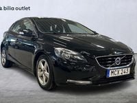 Begagnad Volvo V40 Kinetic 122 HK (89 kW) 2015 Svart Halvkombi