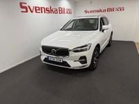 Begagnad Volvo XC60 Core 350 HK (257 kW) 2024 Vit SUV