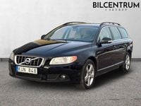 Begagnad Volvo V70 Momentum 231 HK (169 kW) 2011 Svart metallic Kombi