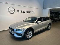 Begagnad Volvo V60 CC Momentum 190 HK (139 kW) 2020 Silver Kombi