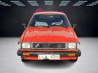 Begagnad Daihatsu Charade 52 HK (38 kW) 1983 Röd Halvkombi