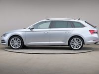 begagnad Skoda Superb iV Tsi 218 Plug-in Combi L&K Business Dragpkt