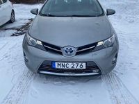 Begagnad Toyota Auris Touring Sports 136 HK (100 kW) 2014 Kombi
