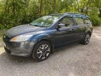 Begagnad Ford Focus 126 HK (92 kW) 2009 Grå Kombi