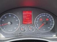 Begagnad VW Golf VI 102 HK (75 kW) 2008 Halvkombi