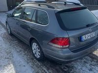 Begagnad VW Golf VI 102 HK (75 kW) 2011 Halvkombi