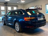 begagnad Skoda Superb iV Kombi 1.4 Plug-in Hybrid DSG Style Business 218hk