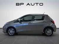 Begagnad Toyota Yaris Active 99 HK (72 kW) 2016 Mörkgrå Halvkombi