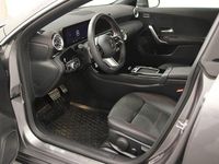 Begagnad Mercedes CLA250 Shooting Brake AMG 163 HK (119 kW) 2024 Selenitgrå metallic Kombi