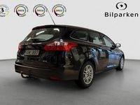 Begagnad Ford Focus Titanium 101 HK (74 kW) 2012 Svart Kombi