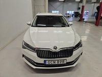 Begagnad Skoda Superb Style 156 HK (114 kW) 2021 Vit Kombi
