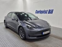 Begagnad Tesla Model 3 366 kW (498 HK) 2021 Grå metallic Sedan