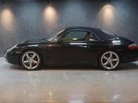 Begagnad Porsche 911 Carrera Cabriolet 300 HK (220 kW) 1999 Svart Cab