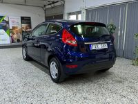 Begagnad Ford Fiesta Titanium 82 HK (60 kW) 2010 Blå Halvkombi