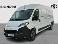 Begagnad Toyota Proace Comfort 182 HK (133 kW) 2024 Vit Minibuss