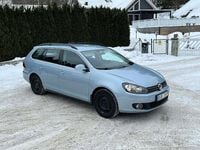 Begagnad VW Golf VI 102 HK (75 kW) 2010 Ljusblå Halvkombi
