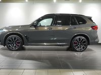 Begagnad BMW X5 M Comfort Edition 626 HK (460 kW) 2025 Grå SUV