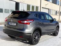 Begagnad Nissan Qashqai 116 HK (85 kW) 2017 Gråmetallic SUV