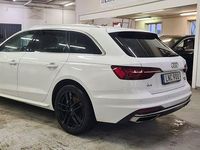 Begagnad Audi A4 Advanced 190 HK (139 kW) 2019 Vit Kombi