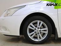 begagnad Toyota Avensis Combi 2.0 Dragkrok