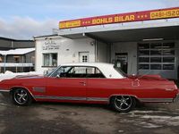 Begagnad Buick Wildcat 330 HK (242 kW) 1964 Mörkröd Sportkupé