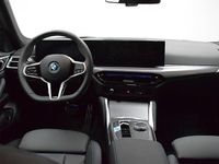 Begagnad BMW i4 M Sport 250 kW (340 HK) 2025 Grå Sedan