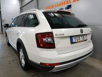 begagnad Skoda Octavia Scout 1.8 TSI 4x4 Premium D.krok Kamera Lågmil