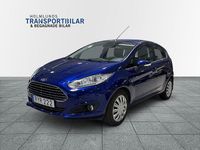 Begagnad Ford Fiesta Titanium 101 HK (74 kW) 2015 Blå Halvkombi