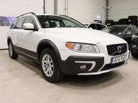 Begagnad Volvo XC70 Momentum 163 HK (119 kW) 2014 Vit Kombi