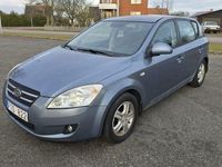 Begagnad Kia Ceed 115 HK (84 kW) 2007 Halvkombi