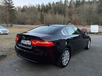 begagnad Jaguar XE 20d Euro 6 180hk Automat