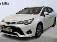 Begagnad Toyota Avensis 2017 Vit Kombi